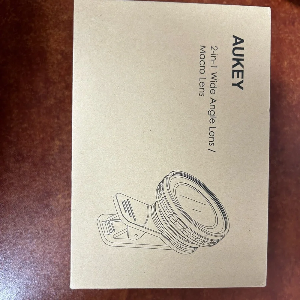 2-in-1 Wide Angle Lens for Single Lens Phone